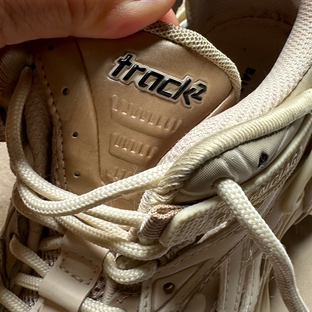 Balenziaga Track 2.0 Sneaker Women Nude color - Picture 3 of 9